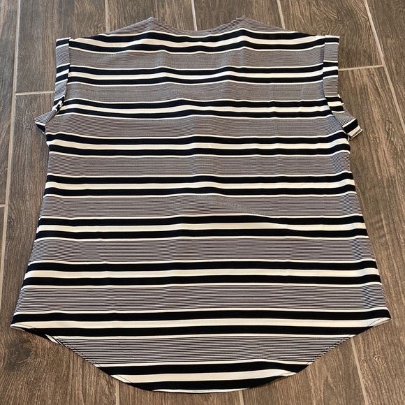 Calvin Klein Striped V neck Blouse - Picture 7 of 7